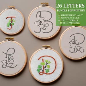 Alfabeto de Folhas de Samambaia com Padrão de Bordado à Mão | 26 Letras Botânicas em 4 Tamanhos (2,5 cm a 6,3 cm) | Tutorial para Iniciantes | Pacote para Download Digital em PDF