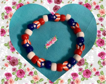 Puerto Rican Beaded bracelet with clay PR flags. Pulsera de Puerto Rico. PR Handmade