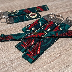 Minnesota Wild NHL Clip Lanyard Keychain Id Holder Ticket | eBay