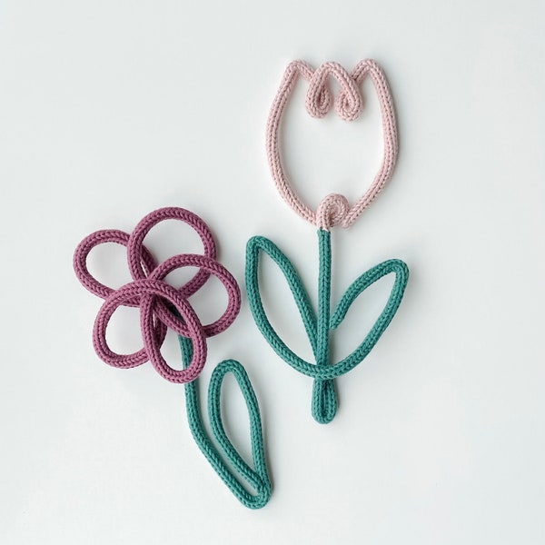 Flowers: Knitted Wire Sign, knitted wire flower, flower decor