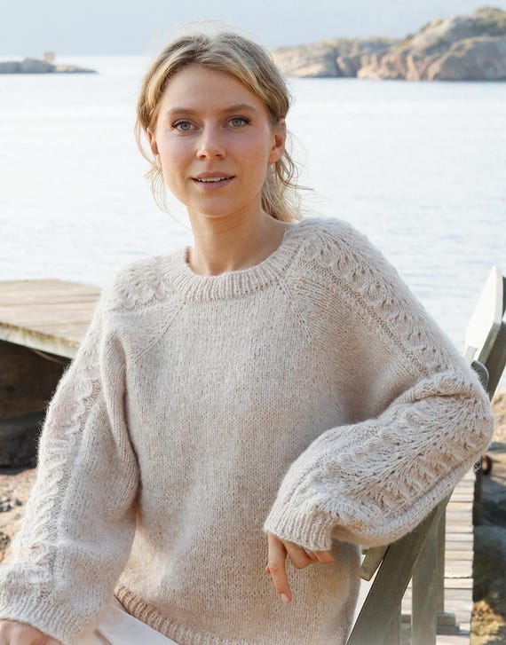 Christie\'s completely handmade 100% imported Wool Large, Gray Christie\ main image 3