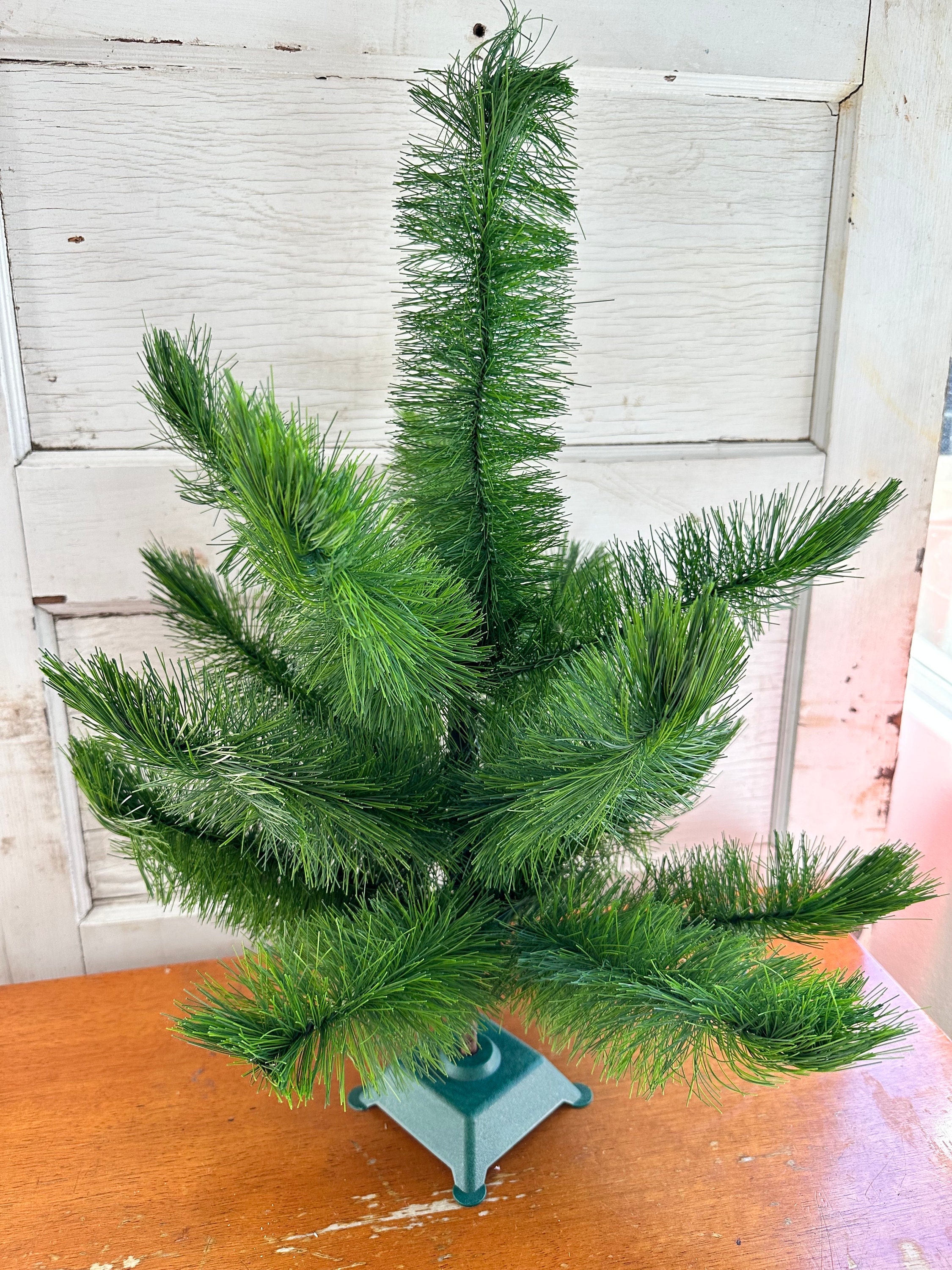 Fenton Iridescent Christmas Tree, Fenton Iridescent Tree With Teddy Bear  White Frost Glitter, Fenton Christmas 6 1/2 Tree, Mint 