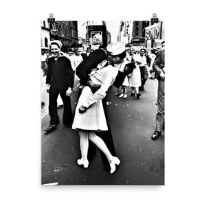 V-J (Il bacio) nella stampa del poster di Times Square