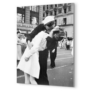 VJ Day Kiss Metal Print: Iconic WWII Photo Wall Art