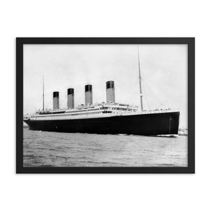Titanic, White Star Line RMS Titanic Art Framed Print