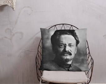 Leon Trotsky Throw Pillow