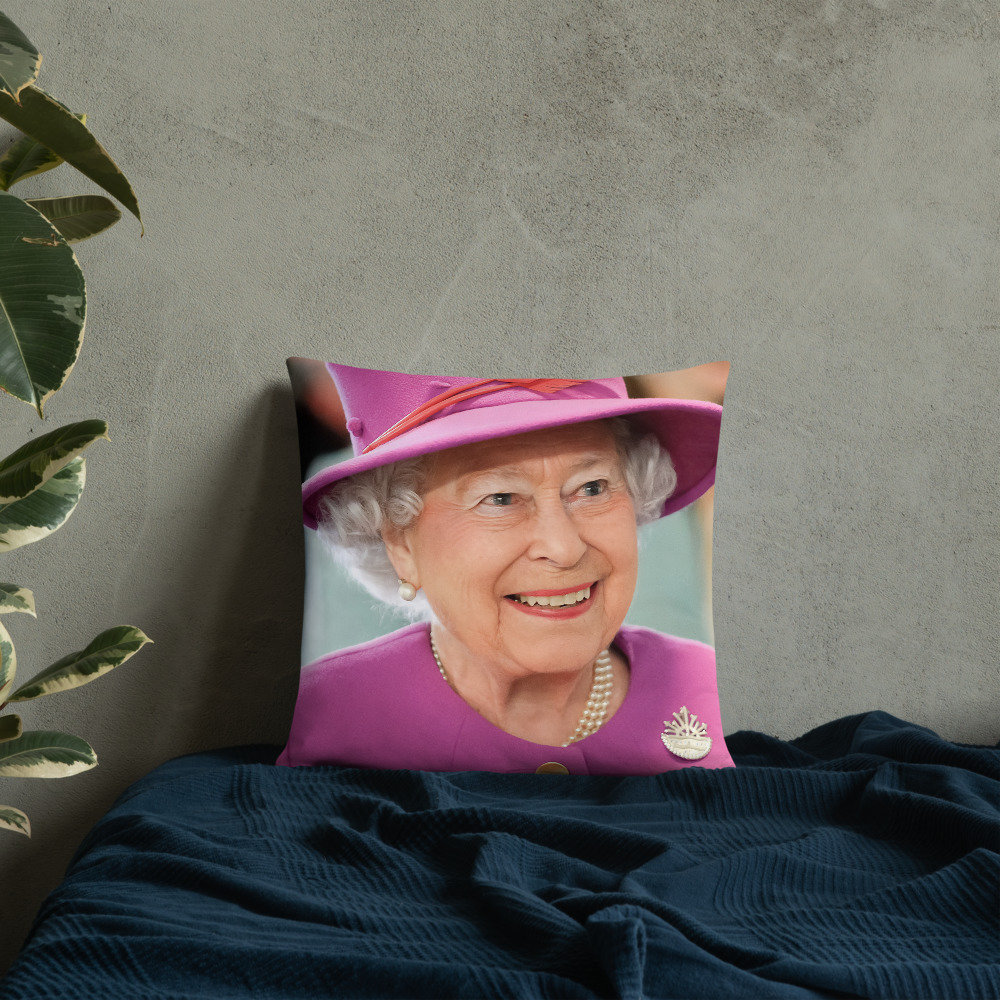 The Queen queen Elizabeth II Throw Pillow Etsy UK