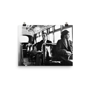 Rosa Parks montando un póster de autobús Impresión