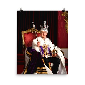 Impresión oficial del cartel del retrato de la coronación del rey Carlos III