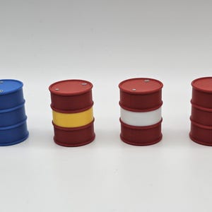 1/24 scale Oil or Water Drum for RC racing, scale Garages, and dioramas