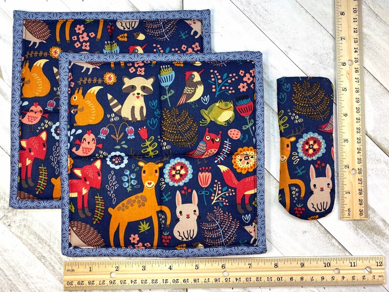 Handmade Pot holders /& Pan Handle Cover; Handmade; Hot pad; Skillet Sock; Potholders; Boho Woodland; Forest; Deer; Fox;Owl;Squirrel 3PC Set