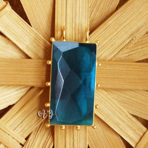 Teal Green Quartz Rectangle Briolette Brass Setting Gold Plated Tri-dot Bezel Two Loops Pendant.