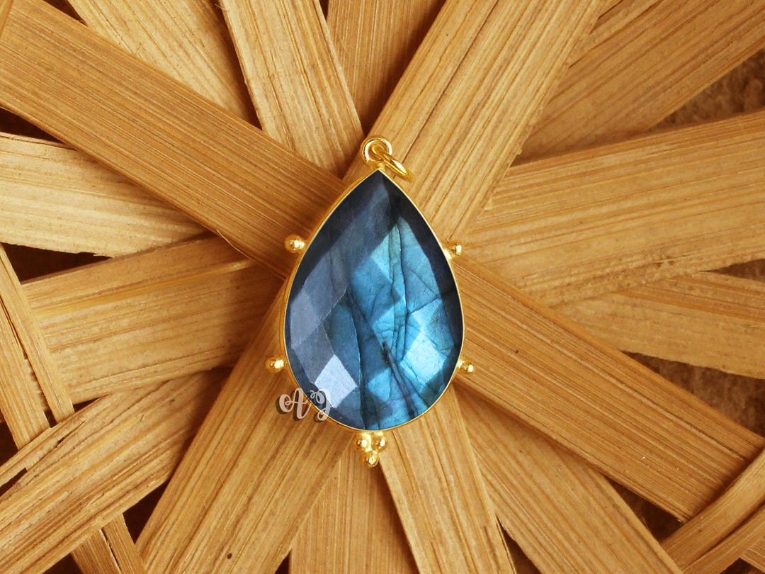 Buy Natural Labradorite Pear Briolette Brass Setting Gold Plated Tri
