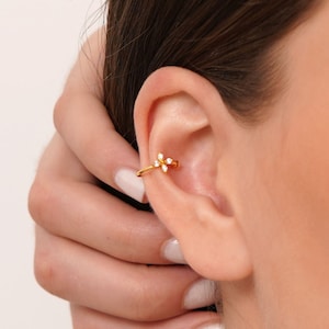 Gold Ear Cuff, No Piercing Earrings, 18K Gold Filled EarCuff, Cartilage Silver Ear Cuff, Non Pierced Ear Cuff, Sterling Silver Ear Cuff
