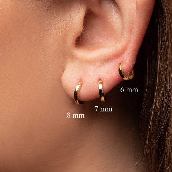 Tiny Stud Earring, Gold Earring, Gold Stud Earring, Small Gold Stud Earring,  Tiny Gold Stud, Small Stud, Small Earring, Second Hole Earring - Etsy