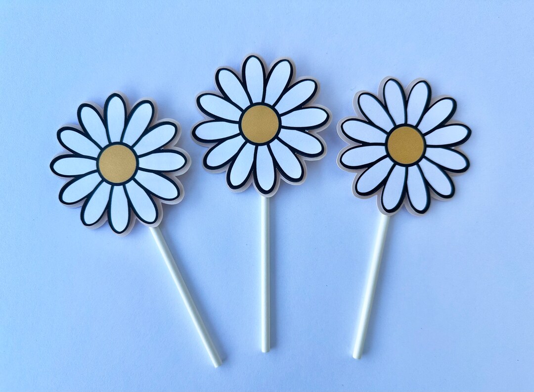 Daisy Cupcake Toppers, Birthday Cupcakes, Daisy Decorations, Custom