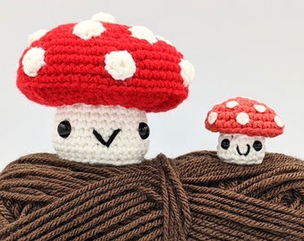 PATTERN: Big & Mini Mushroom Crochet - PDF ONLY - Large and small mushroom crochet pattern - Amigurumi toadstool beginner pattern