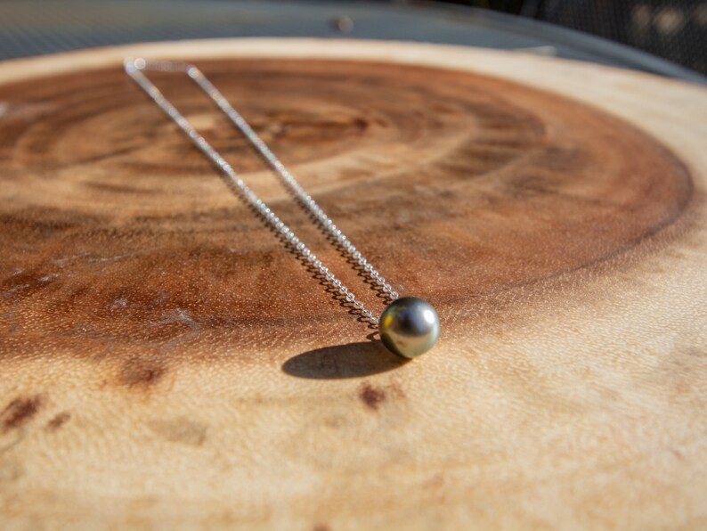 The Dainty Collection Dainty Sterling Silver .925 Tahitian Black Pearl Necklace