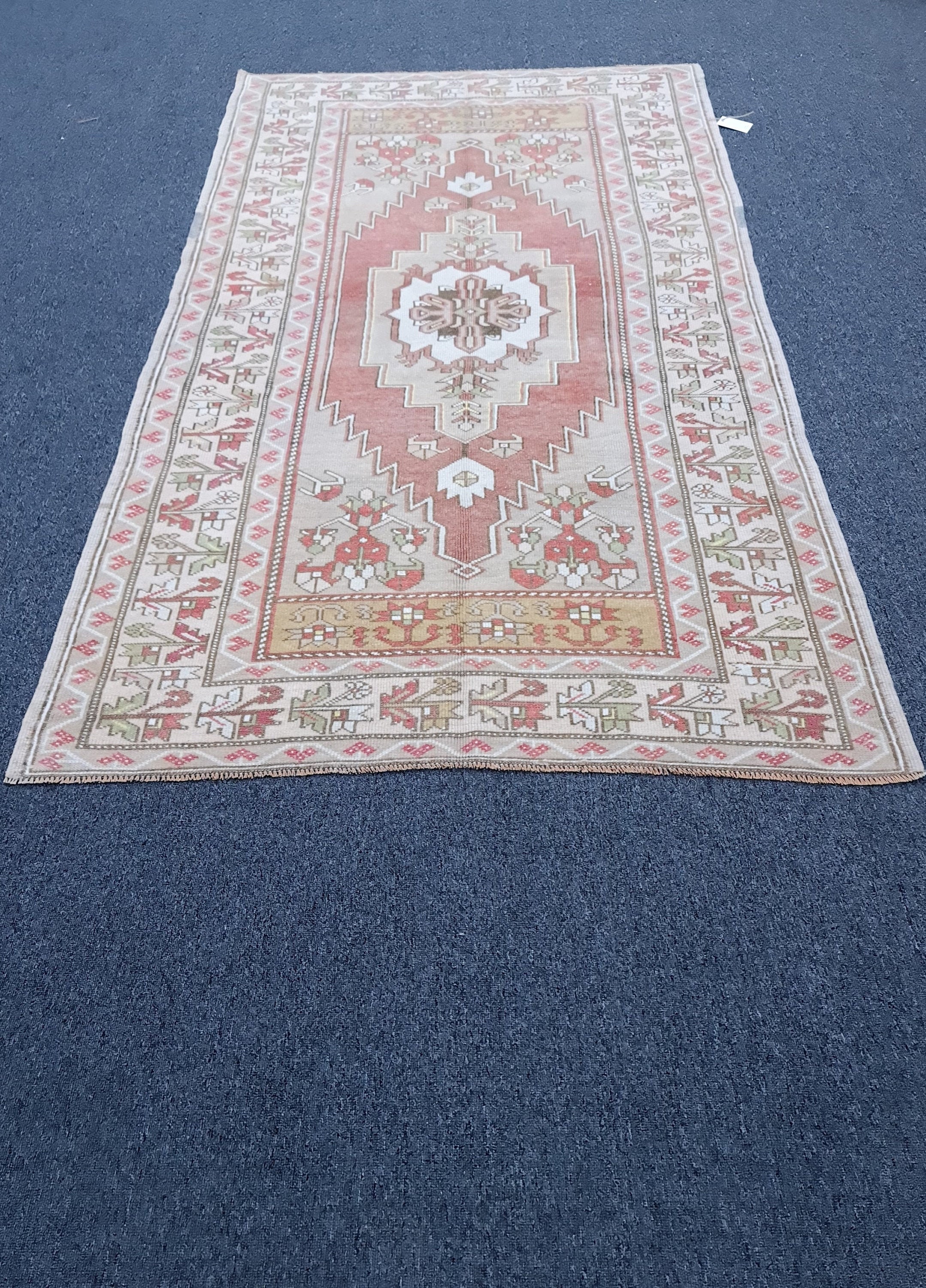 outlet wholesale discount Turkish rug, Oushak rug, Vintage rug, Natural
