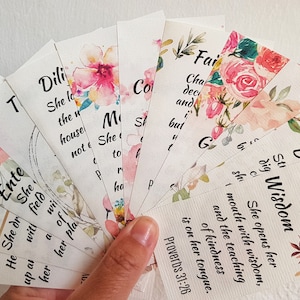 As 12 virtudes de Provérbios 31 cartões de escrituras femininas (para impressão), conjunto de 12 cartões de versículos bíblicos para mulheres, cartões de memorização da Bíblia, aquarela