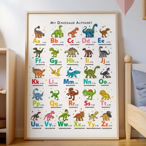 Pôster ABC de dinossauros para imprimir para arte em berçário ou sala de aula