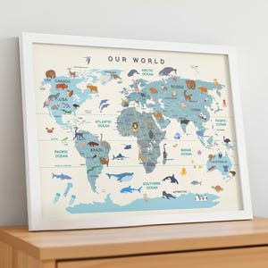 Impresión de mapa azul con animales, imágenes prediseñadas de viajes, arte mural imprimible para niños y guarderías
