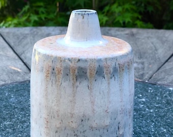 Pastelkleurige soliflore vaas