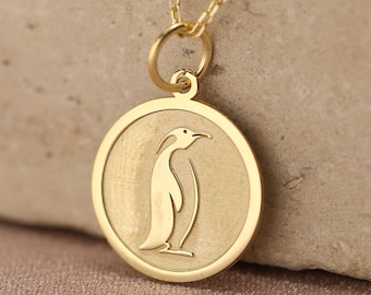 14k Solid Gold Penguin Necklace, Gold Penguin Disc Jewelry , Penguin Animal Pendant , Personalized Penguin Charm , Penguin , Birthday Gift