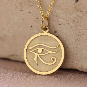14k Solid Gold Eye Of Horus Necklace, Starożytny egipski symbol ochrony wisiorek, Spersonalizowany urok Eye Of Horus, Eye Of Ra Pendant