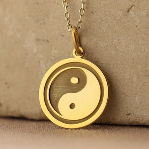 14k Solid Gold Yin Yang Necklace , Dainty Yin Yang , Pesronalized Yin Yang Pendant , Yin Yang Charm, Layered Necklace,Religious Jewelry,Gift