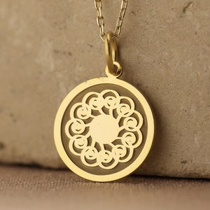 Collar de sol de oro macizo de 14k, colgante de sol personalizado, colgante de sol, collar de sol de oro real de 14k, regalo del Día de las Madres, regalo de mujer