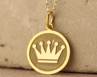 Crown Silver Necklace, 14K Gold Plated Crown Pendant Jewelry Gift for Wife Girlfriend Mom, Princess Queen Women Mom Birthday Gift