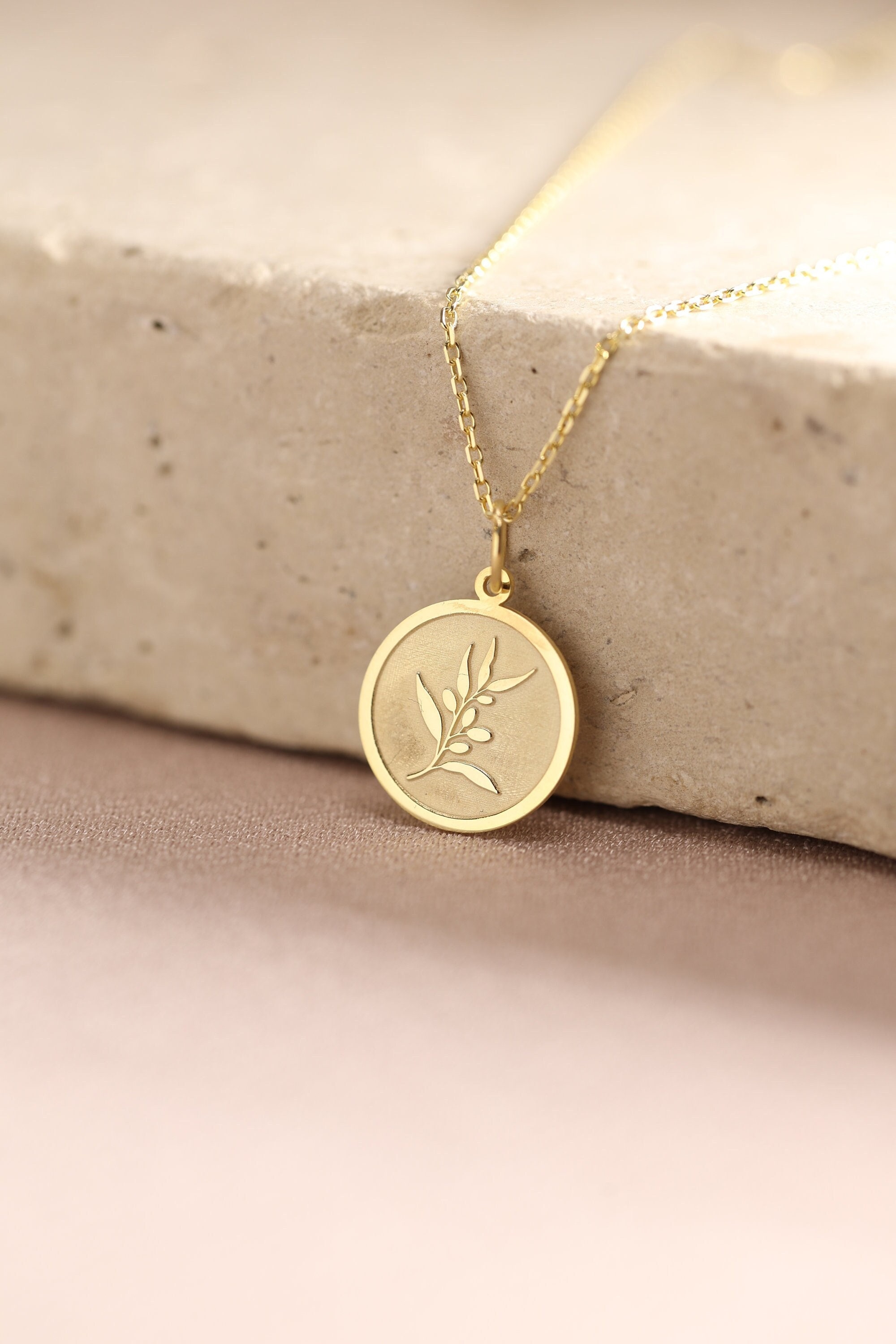 Colar de folha de ramo de oliveira em ouro maciço 14k, pingente de oliveira personalizado, colar de folha grega, pingente de folha de ramo, presente feminino