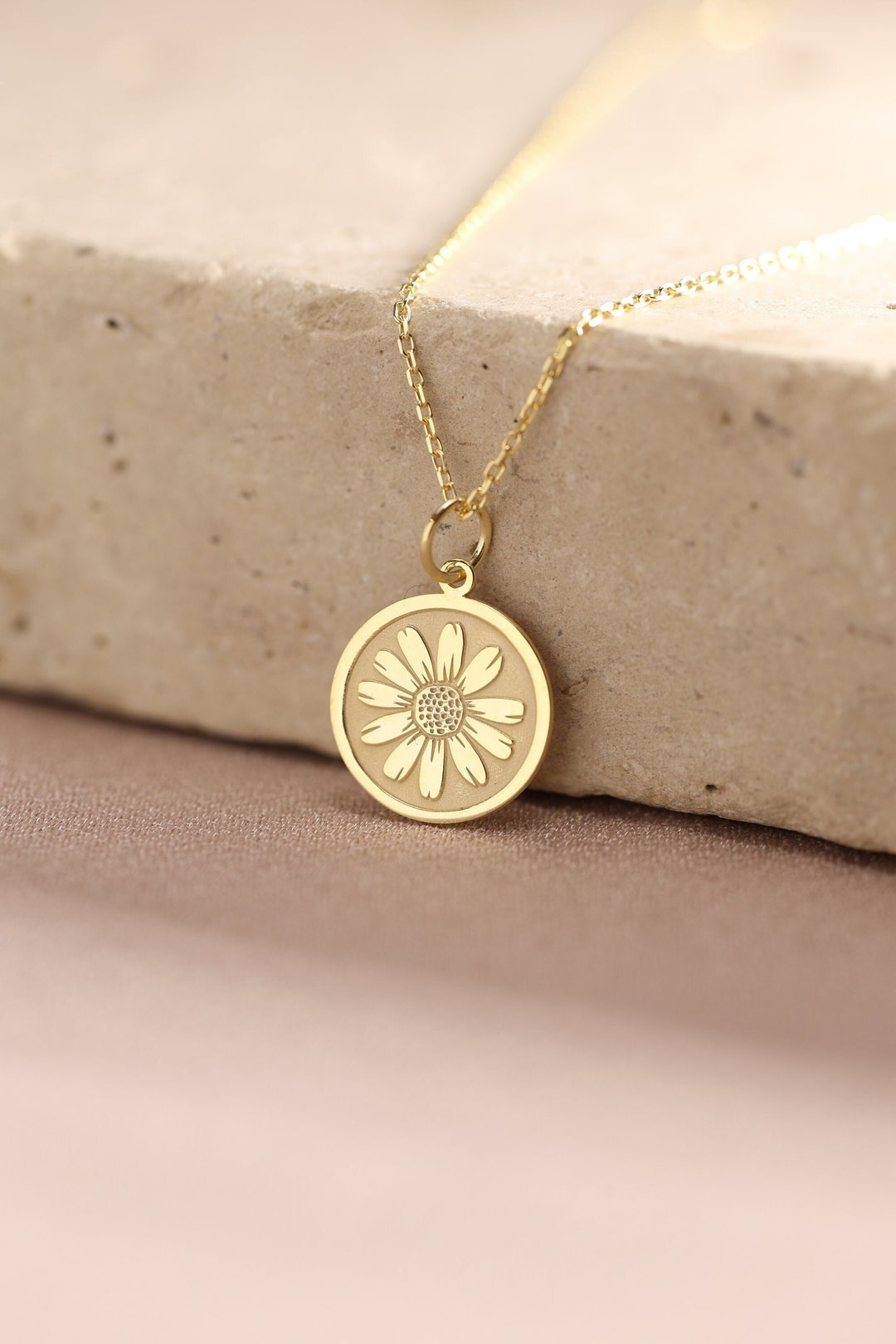 14k Solid Gold Daisy Flower Necklace , Personalized Gold Daisy Pendant