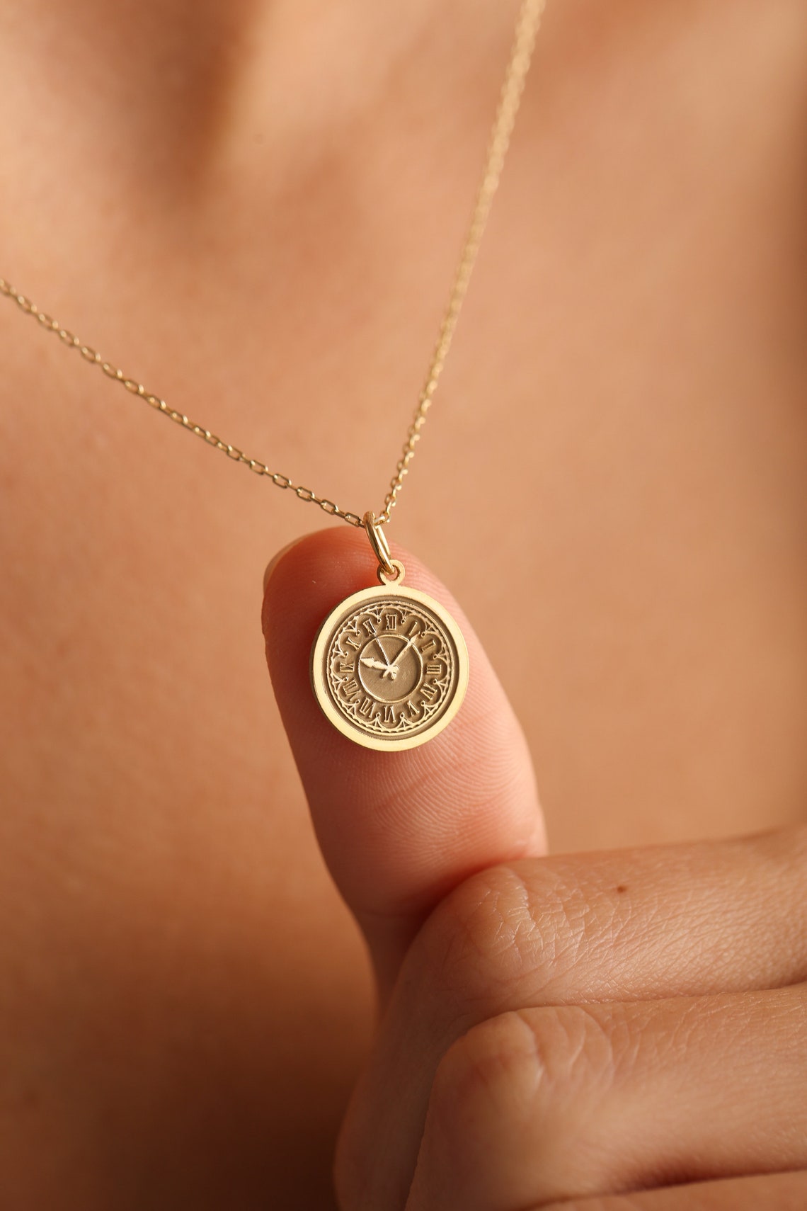 14k Solid Gold Clock Necklace Personalized Vintage Clock Etsy