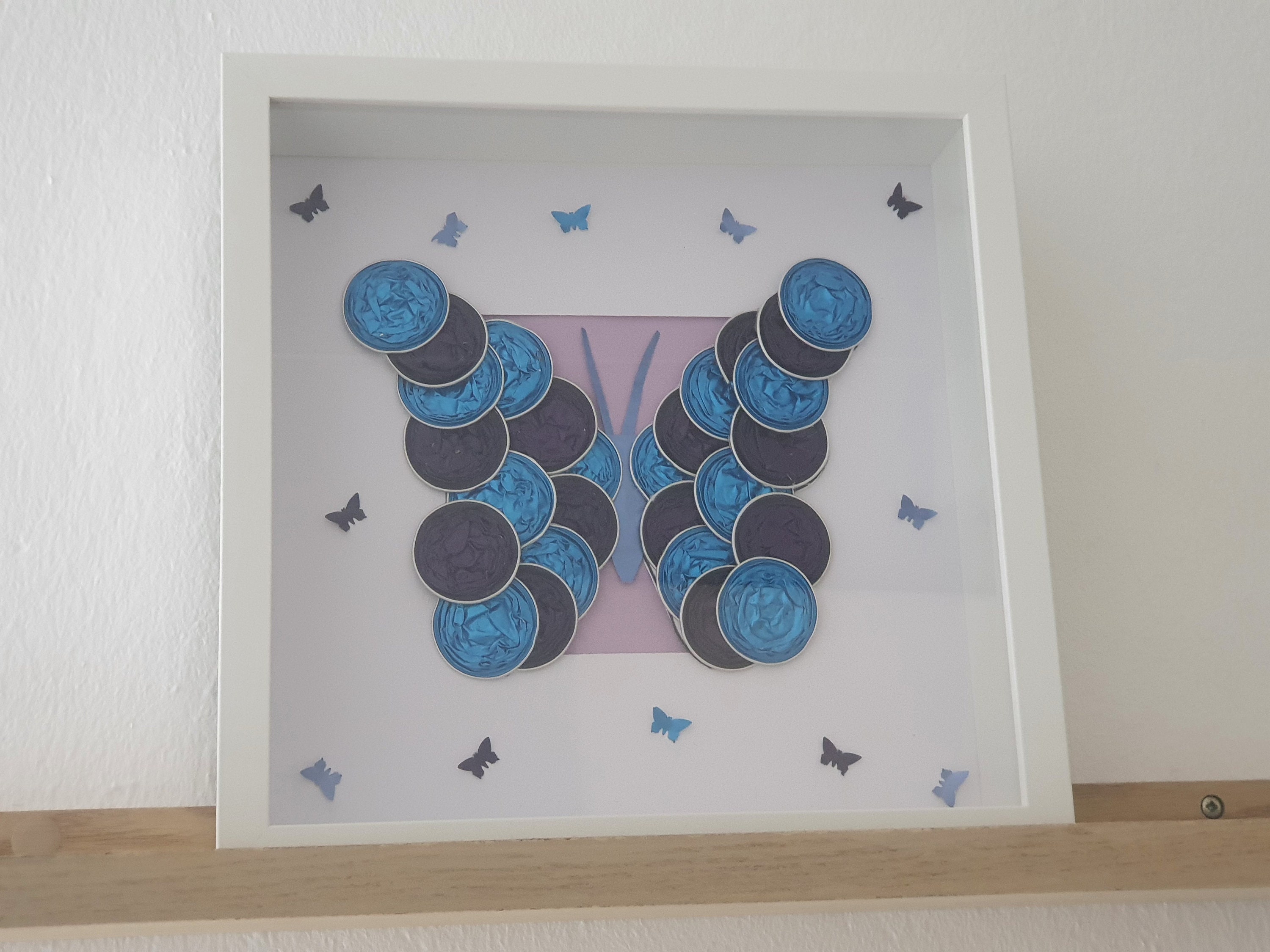 Cadre Décoration Papillon avec Capsules Recyclé Café