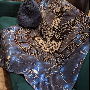 Nordic Wolf Raven Spirits Minky Blanket Etsy Canada