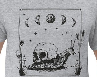 Cottagecore Skull Snail Tshirt, Halloween Grunge Clothing, Dark Academia Shirt, Goblincore Clothing, Grunge Fairycore, Mushroom Goth Shirt