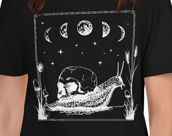 Maglietta Cottagecore Skull Snail, Abbigliamento Halloween Grunge, Maglietta Dark Academia, Abbigliamento Goblincore, Grunge Fairycore, Maglietta Mushroom Goth