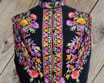 Kashmiri Jacke bestickt, Wolljacke, Stickerei Sommermantel, Florale Jacke, Indo Hochzeitsjacke, Trachtenjacke, Boho Mantel