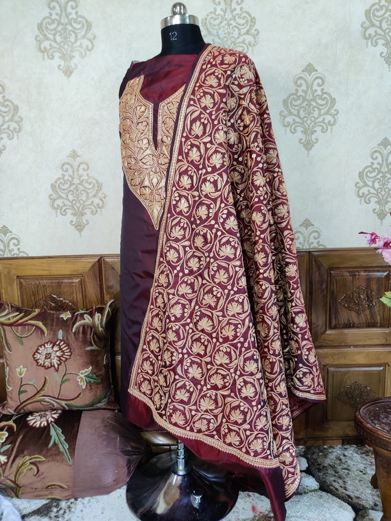 Kota Doria Cotton Suit Set With Kashmiri Work - Desi Girl Look –  EthnicElement