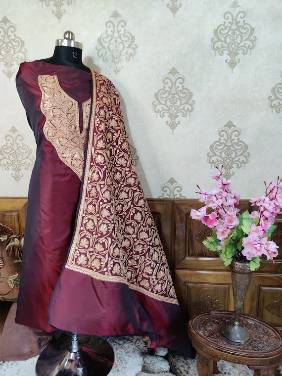 Shop Bahaar White Aari Embroidered Georgette Suit | Kashmir Box –  KashmirBox.com