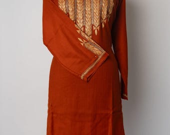 Autumn Flame Kashmiri Pheran med Tilla Broderi
