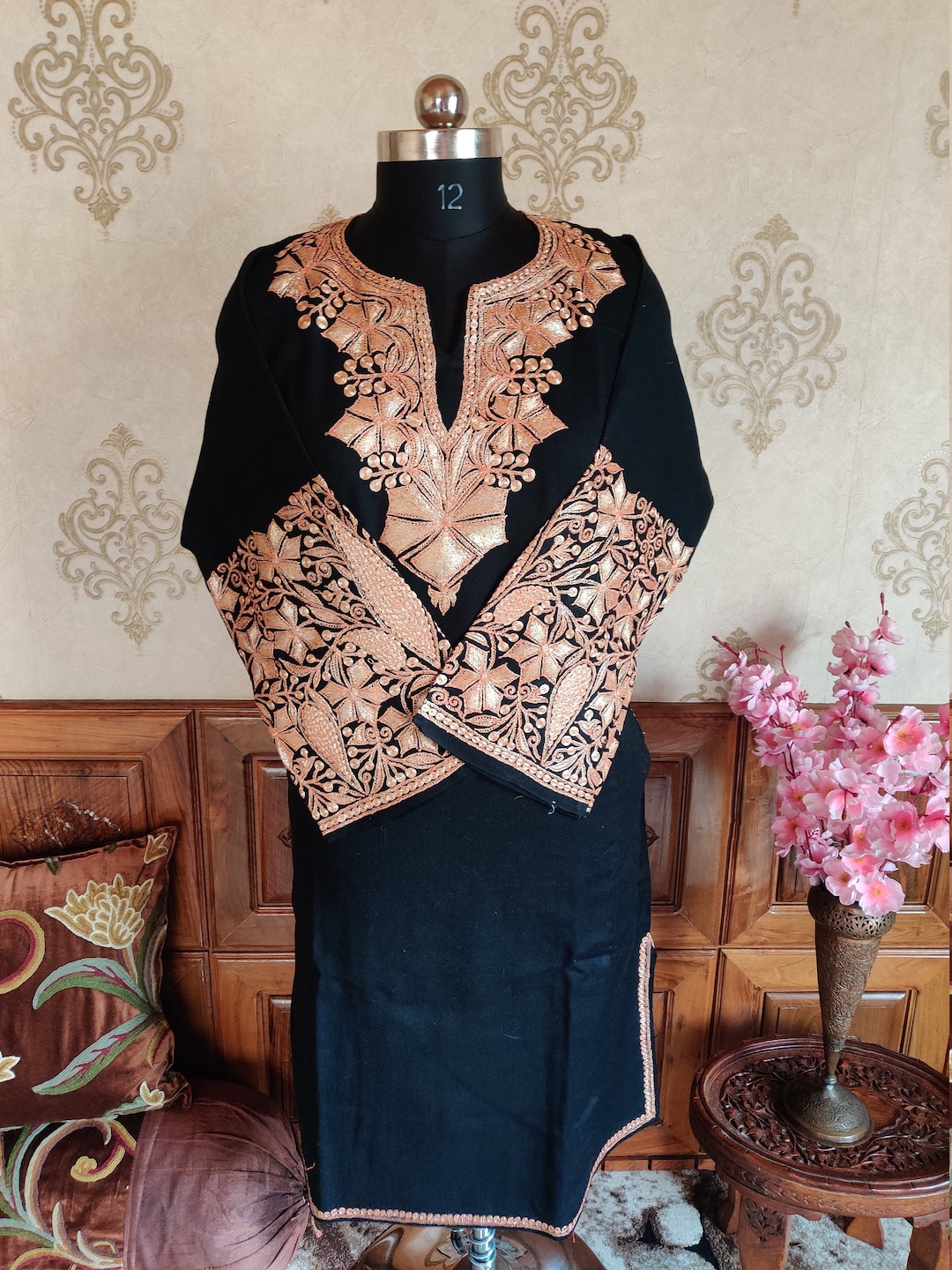 Buy Kashmiri Pheran, Kashmiri Kurta, Embroidered Kashmiri, Kashmiri Dress,  Indian Ethic Pheran, Traditional Pheran, Kashmiri Wedding Dress Online in 