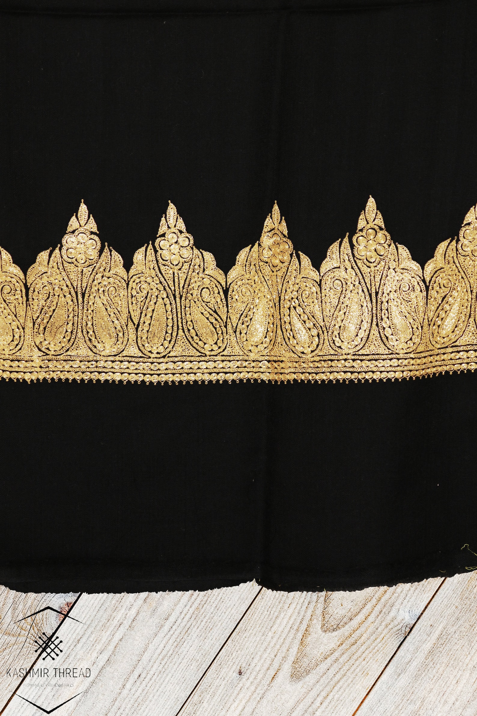 shawl tilla design
