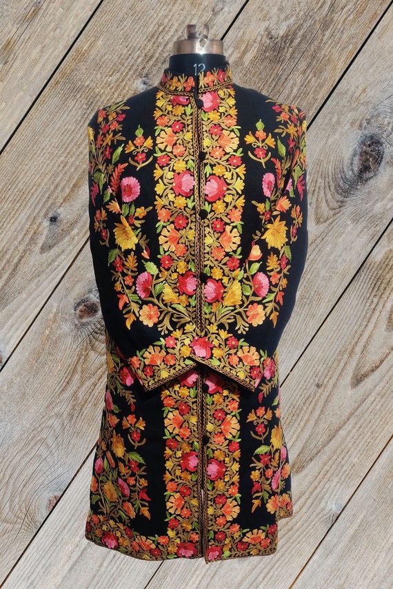 Long Kashmiri Jacket, Embroidered Coat, Floral Kashmiri Coat, Traditional Indian Jacket, Ethnic Coat, Aari Jacket, Woolen Coat, Colorful