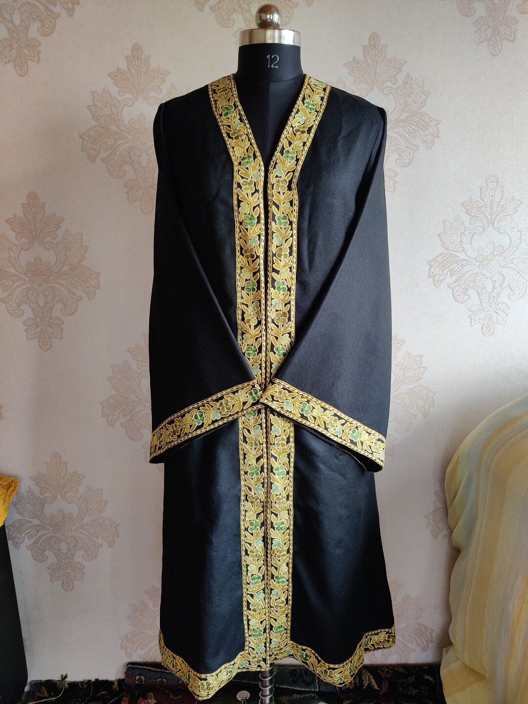 Kusaibi Robe Kashmiri Robe With Embroidery, Floral Kashmiri Robe, Black Kimono Robe ...