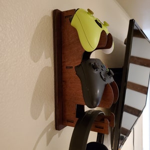 Gamer gifts for Boyfriend, Wall mount controller/headphone stand, Man Gift, Son gaming gift, custom headphone holder, Husband Gift