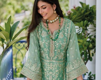 Green Salwar Kameez suit, Indian Salwar suit for women, Pakistani salwar kameez, straight kurti salwar,Silk indian wedding dress