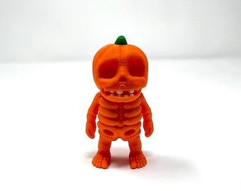 Tiny Pumpkin Skeleton Articulated Figure | Cute Pumpkin Skeleton Desk Buddy | 3D Printed Halloween Collectible | Spooky Gift | Fall Decor